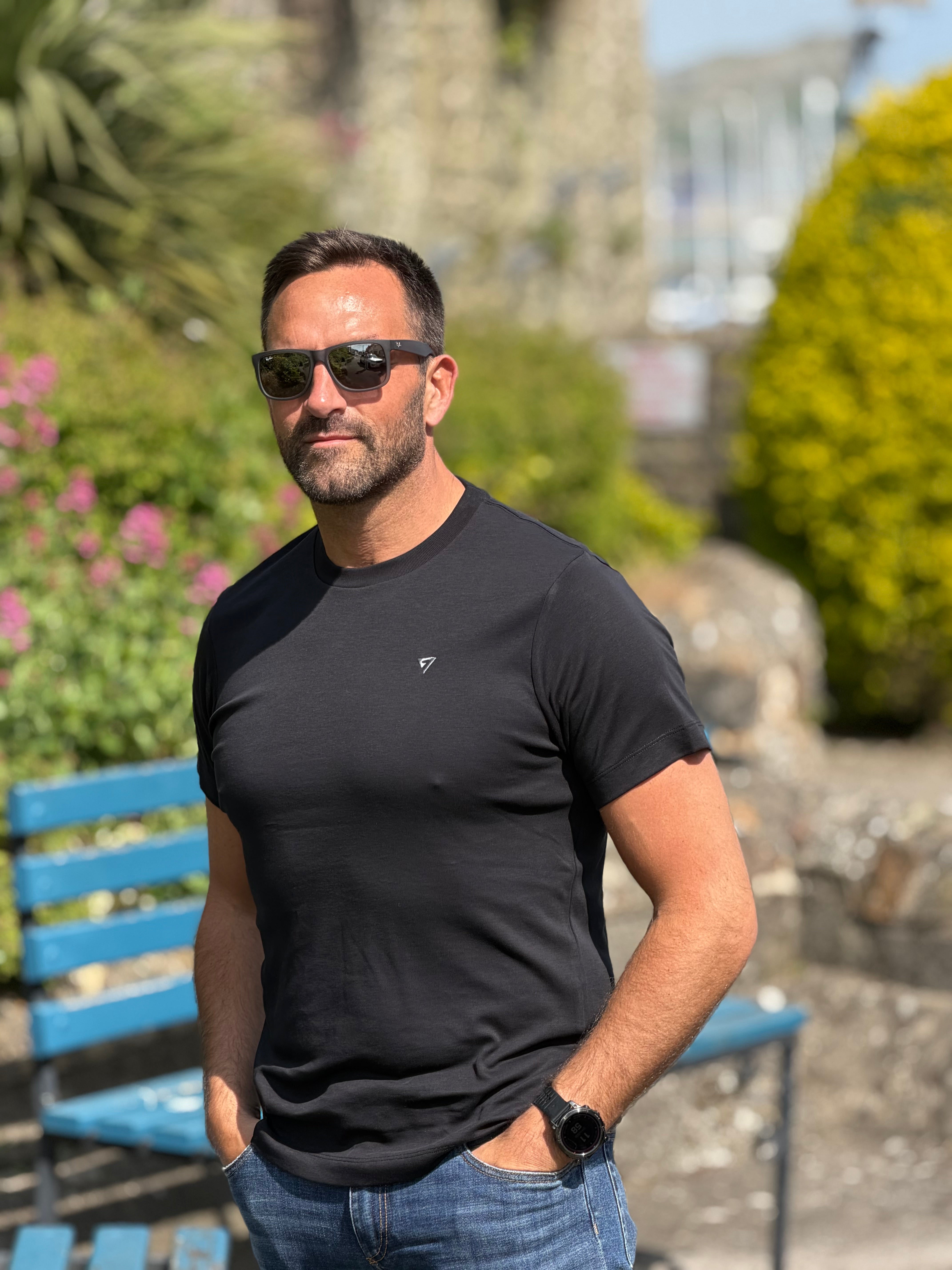 7 life Supima Tee - Black